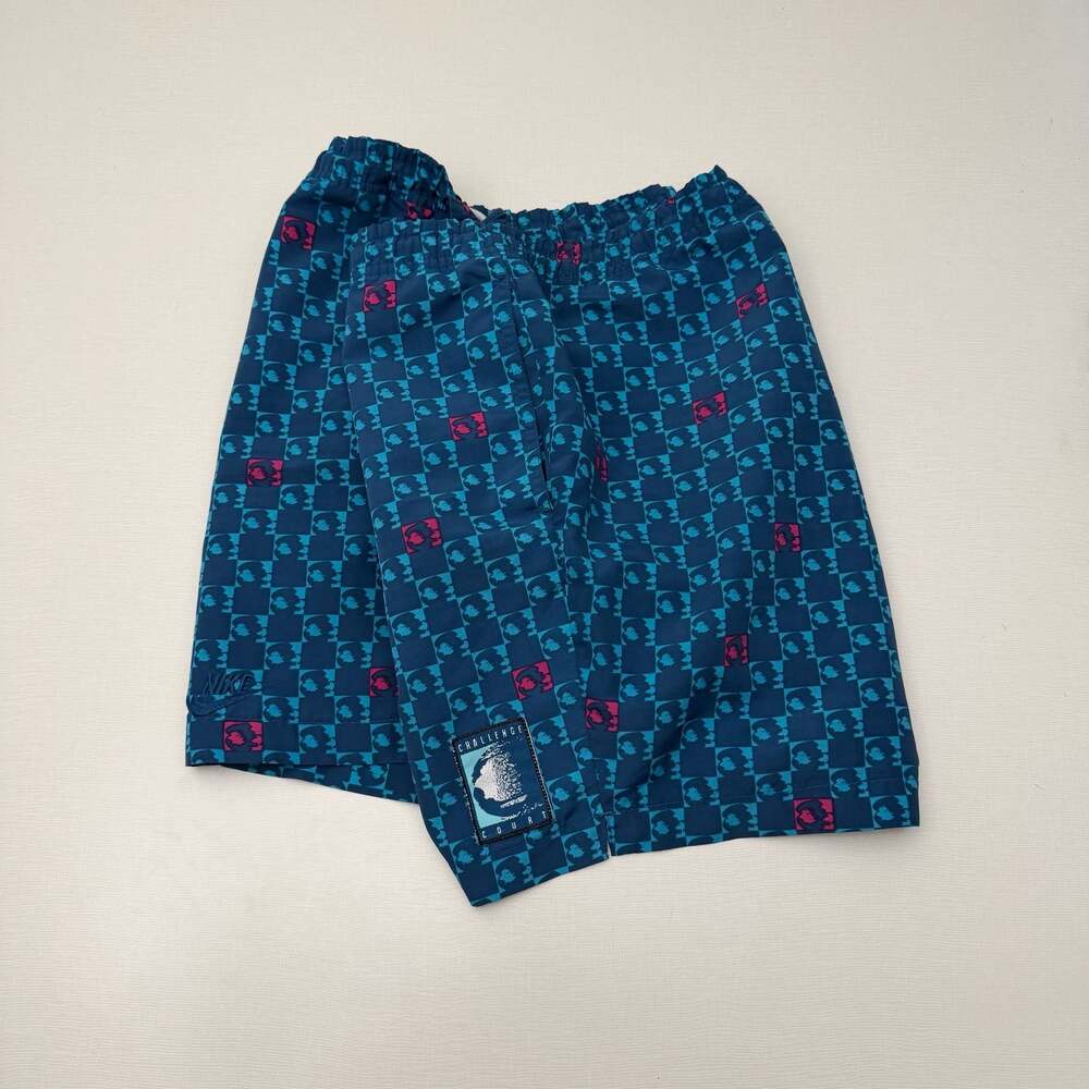 Vintage 90s Nike Challenge Court Rare 1992 Korea Exclusive Geometric Shorts Larg